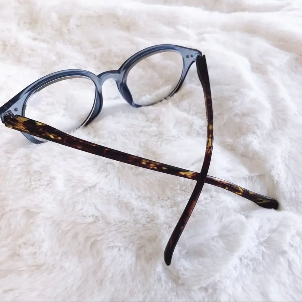 Kaylee Blue Classic Round Reader Glasses